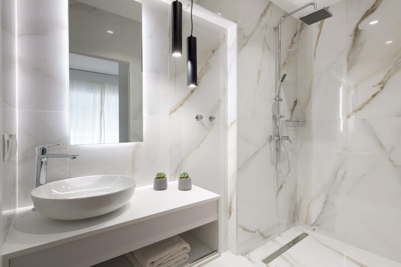 Harmony Elegant Central Apartment Rhodes City Exterior photo